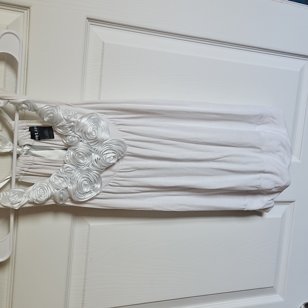 White Wet Seal Raunched Roses Halter Top Lg